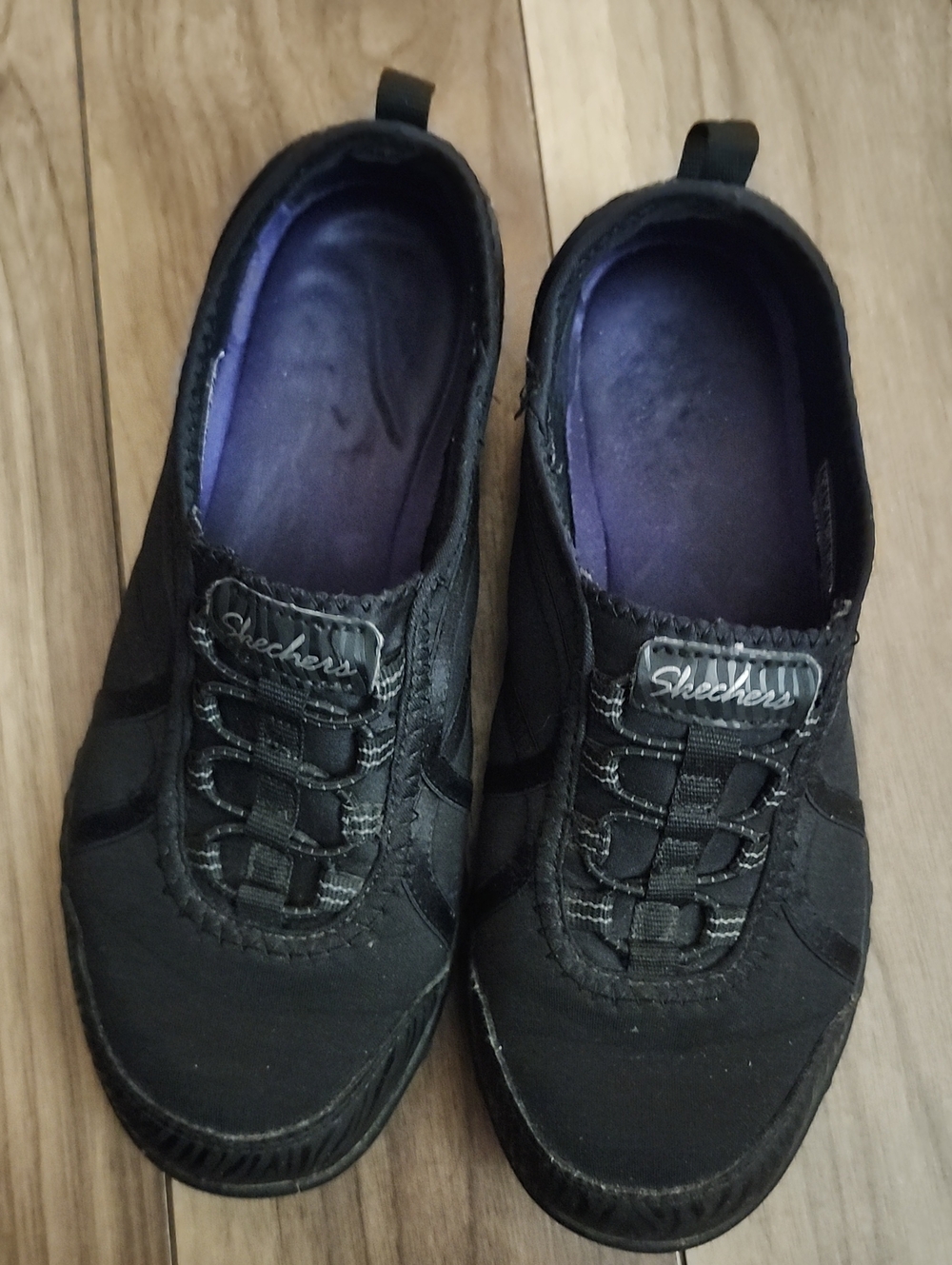 2/$10🔥Skechers Black Slip-On Comfort Sneakers
